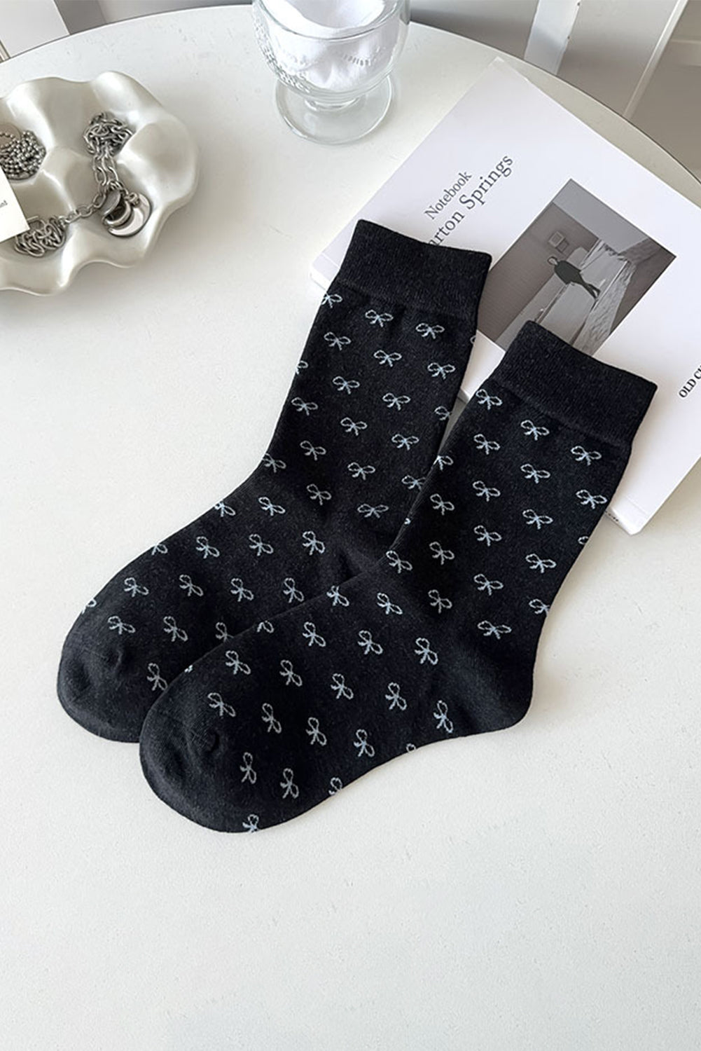 White Bow Ribbed Edge Crew Socks