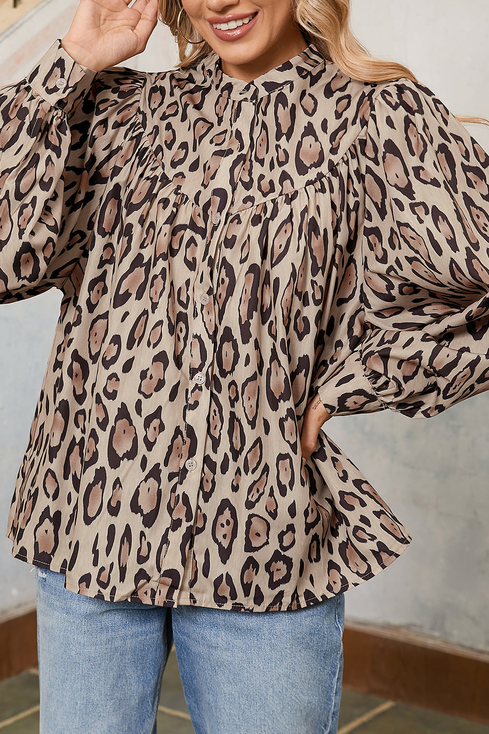 Jet Stream Leopard Print Balloon Sleeve Loose Blouse